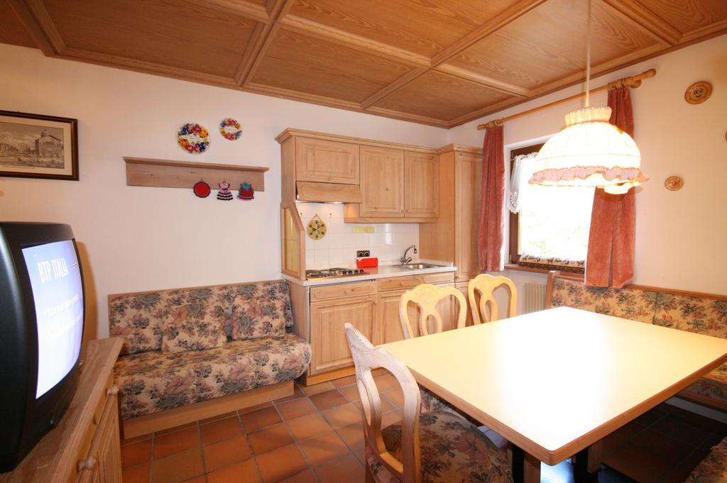 Casa Tiziano Lägenhet Falcade Exteriör bild